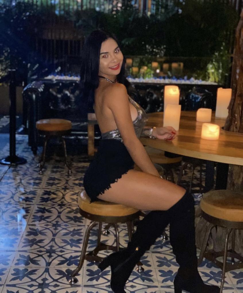 Chica busca chico en Barcelona: 