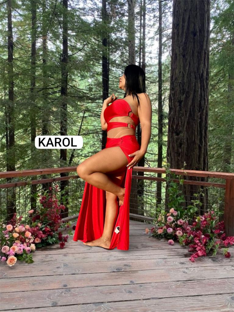 Chica busca chico en Cádiz: 