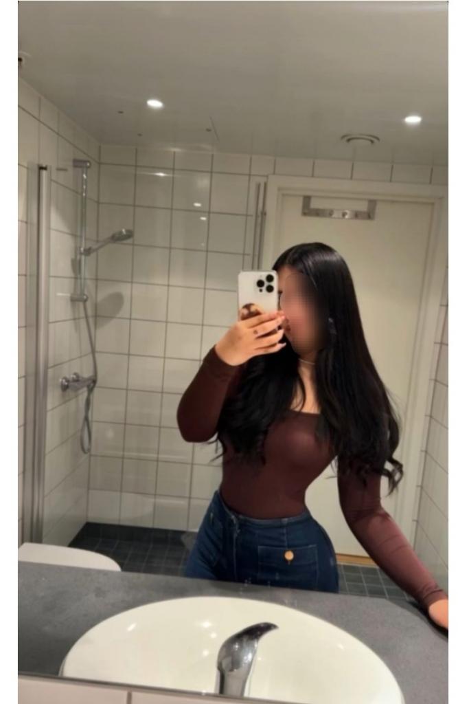 Chica busca chico en Almería: 