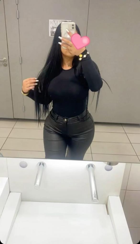 Chica busca chico en Tenerife: 