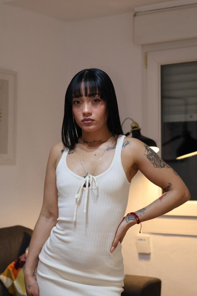 Chica busca chico en Almería: 