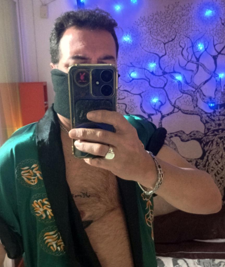 Chico busca chica en Málaga: 