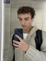 645318377: Chico busca chica en Madrid