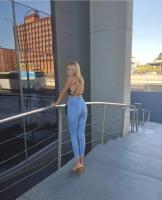 600664165: Chica busca chico en Madrid