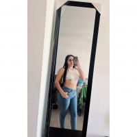 631187121: Chica busca chico en Tarragona