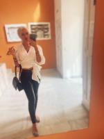 604319829: Chica busca chico en Málaga