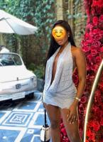 631265788: Chica busca chico en Sevilla