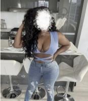 742056646: Chica busca chico en Barcelona