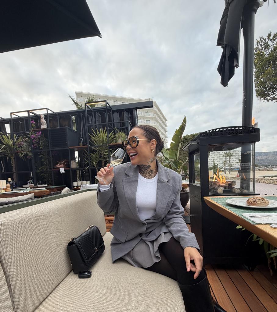 Chica busca chico en Mallorca: 