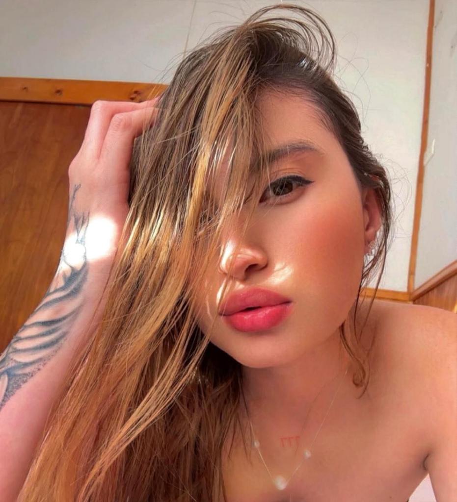 600012423: Chica busca chico en Gerona