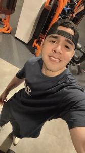 Chico busca chica en Sevilla: 