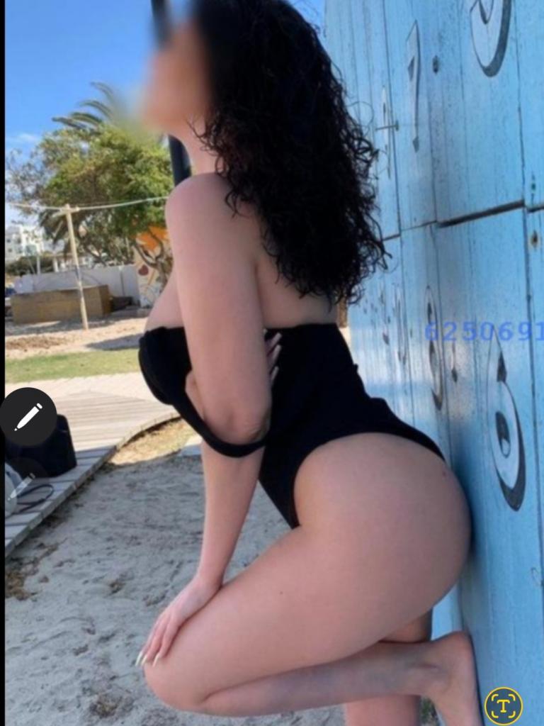 Chica busca chico en Barcelona: 