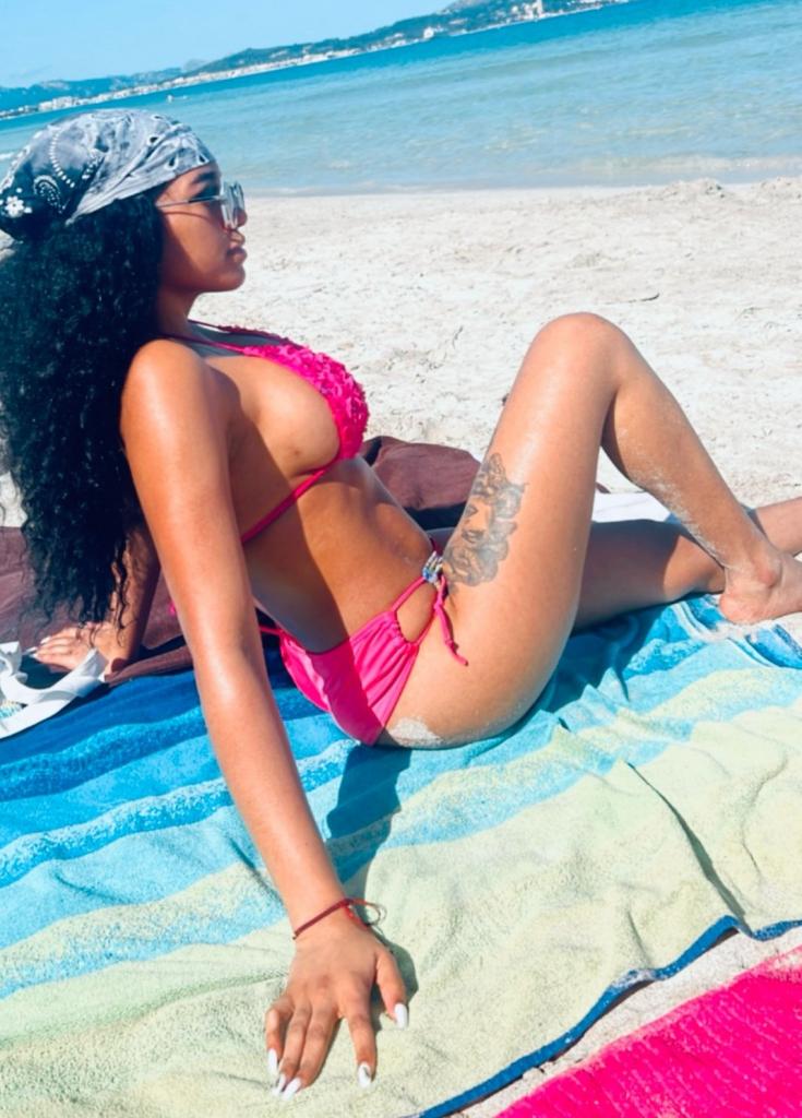 637011176: Chica busca chico en Mallorca