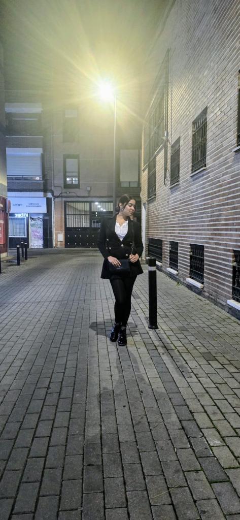 Chica busca chico en Madrid: 