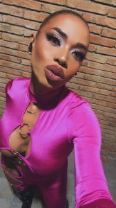 692636294: Travesti en Barcelona