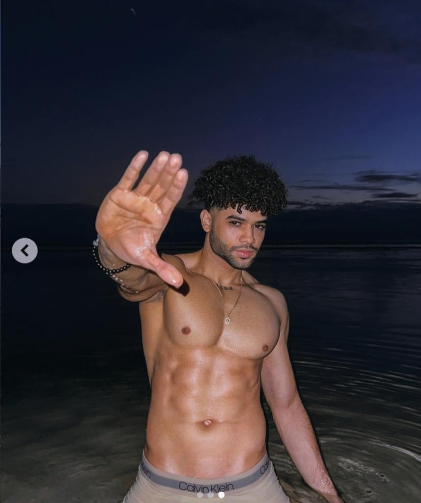 Chico busca chica en Mallorca: Chico busca chica