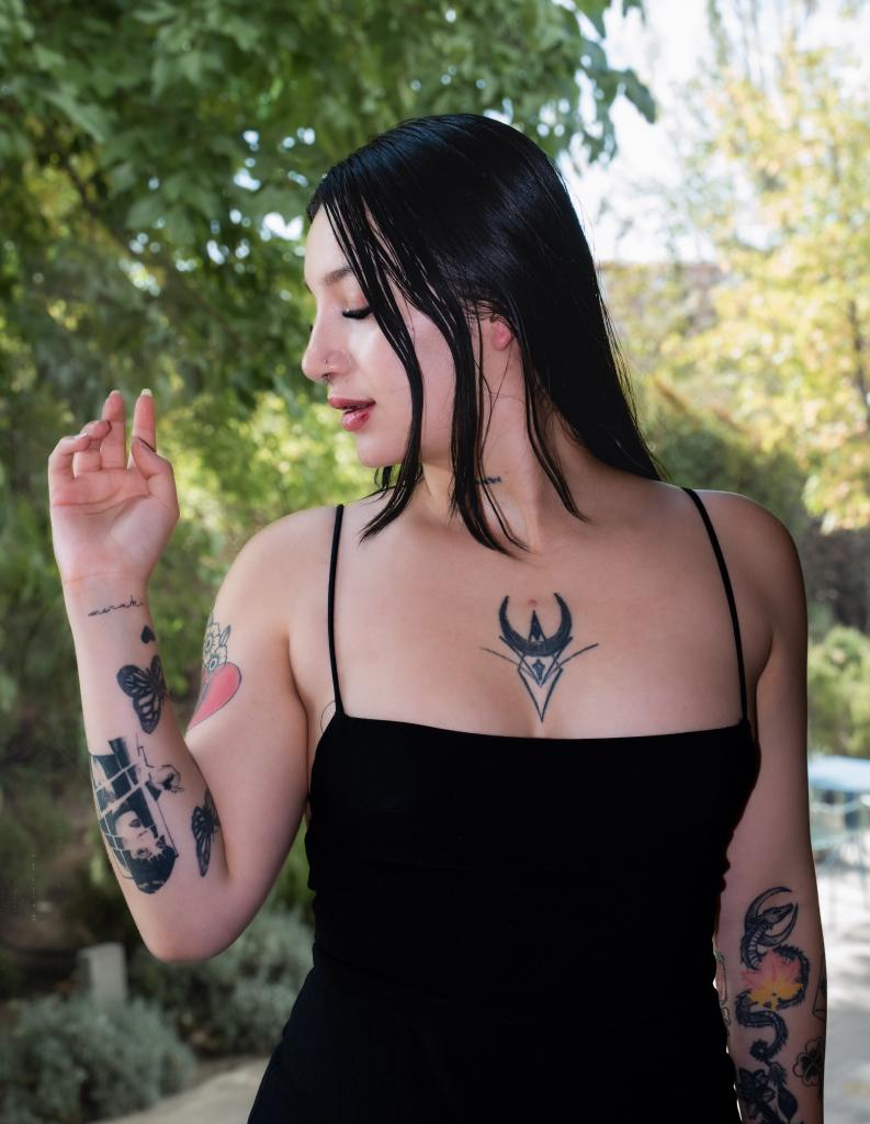 604372619: Chica busca chico en Madrid