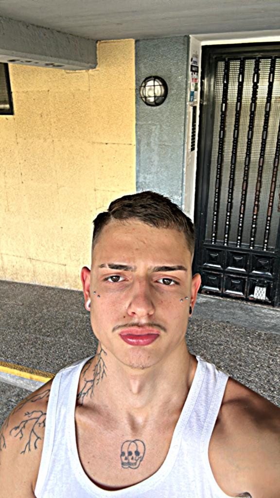 612461014: Chico busca chica en Asturias