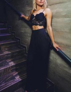 Chica busca chico en La Coruña: 