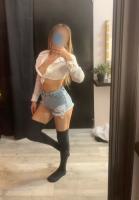 661067415: Chica busca chico en Barcelona