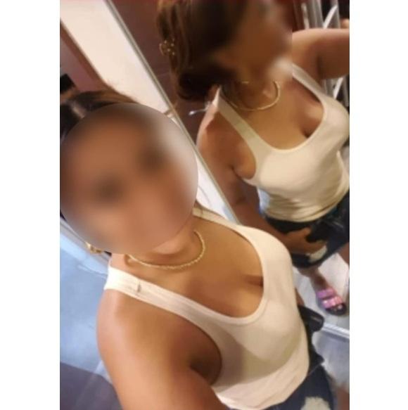 Chica busca chico en Barcelona: 
