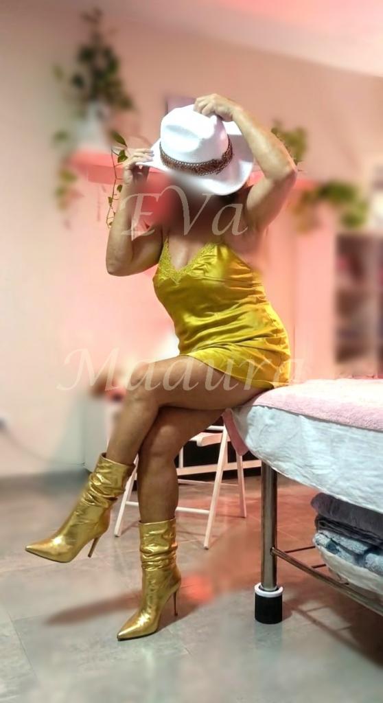 651500224: Chica busca chico en Sevilla