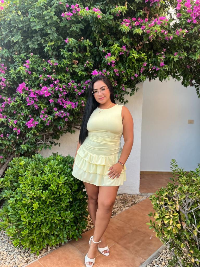 617487063: Chica busca chico en Alicante