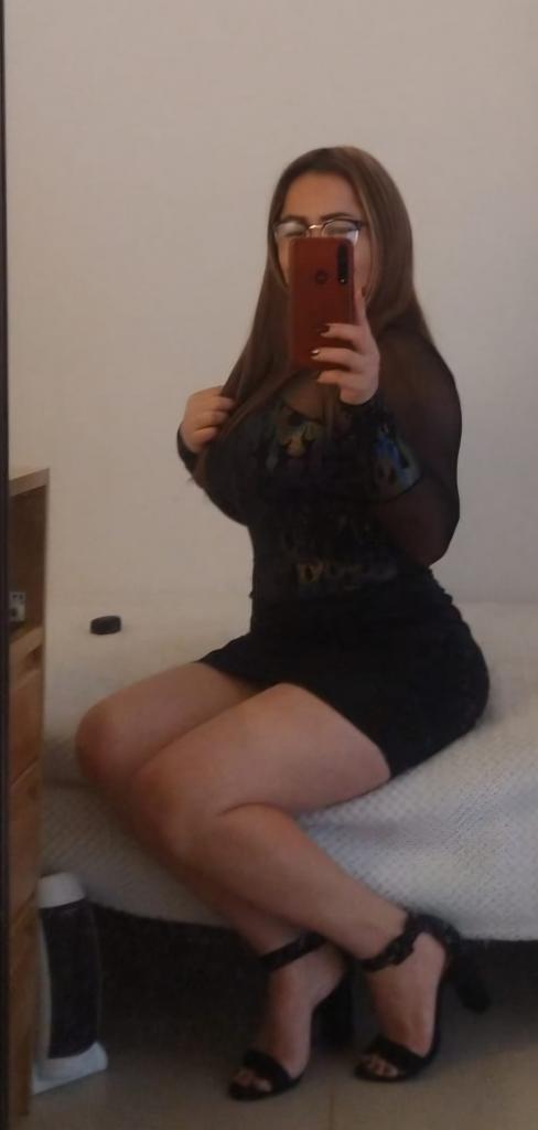 643661557: Chica busca chico en Asturias