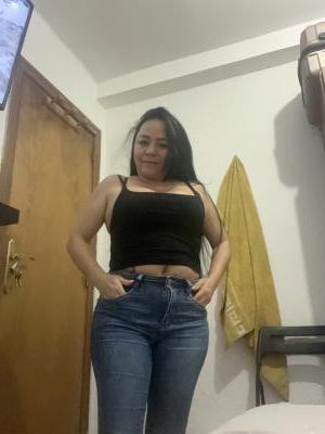 612515159: Chica busca chico en Barcelona
