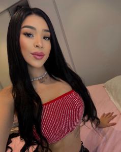 642066799: Chica busca chico en Murcia