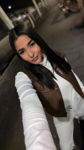 671764945: Chica busca chico en Alicante