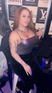 643319285: Transexual en Gerona