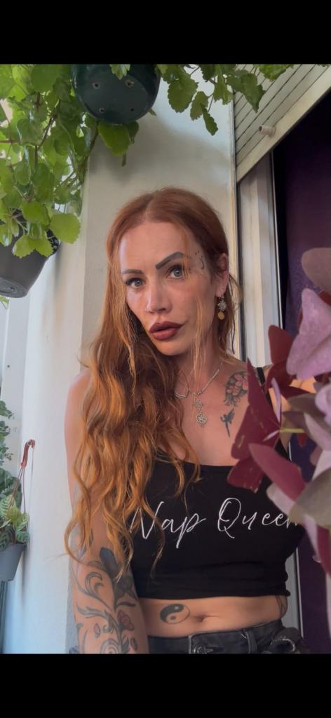 643341845: Transexual en La Rioja