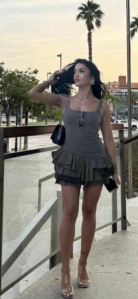 612219176: Chica busca chico en Alicante