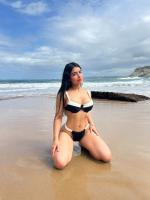 613893406: Chica busca chico en La Coruña