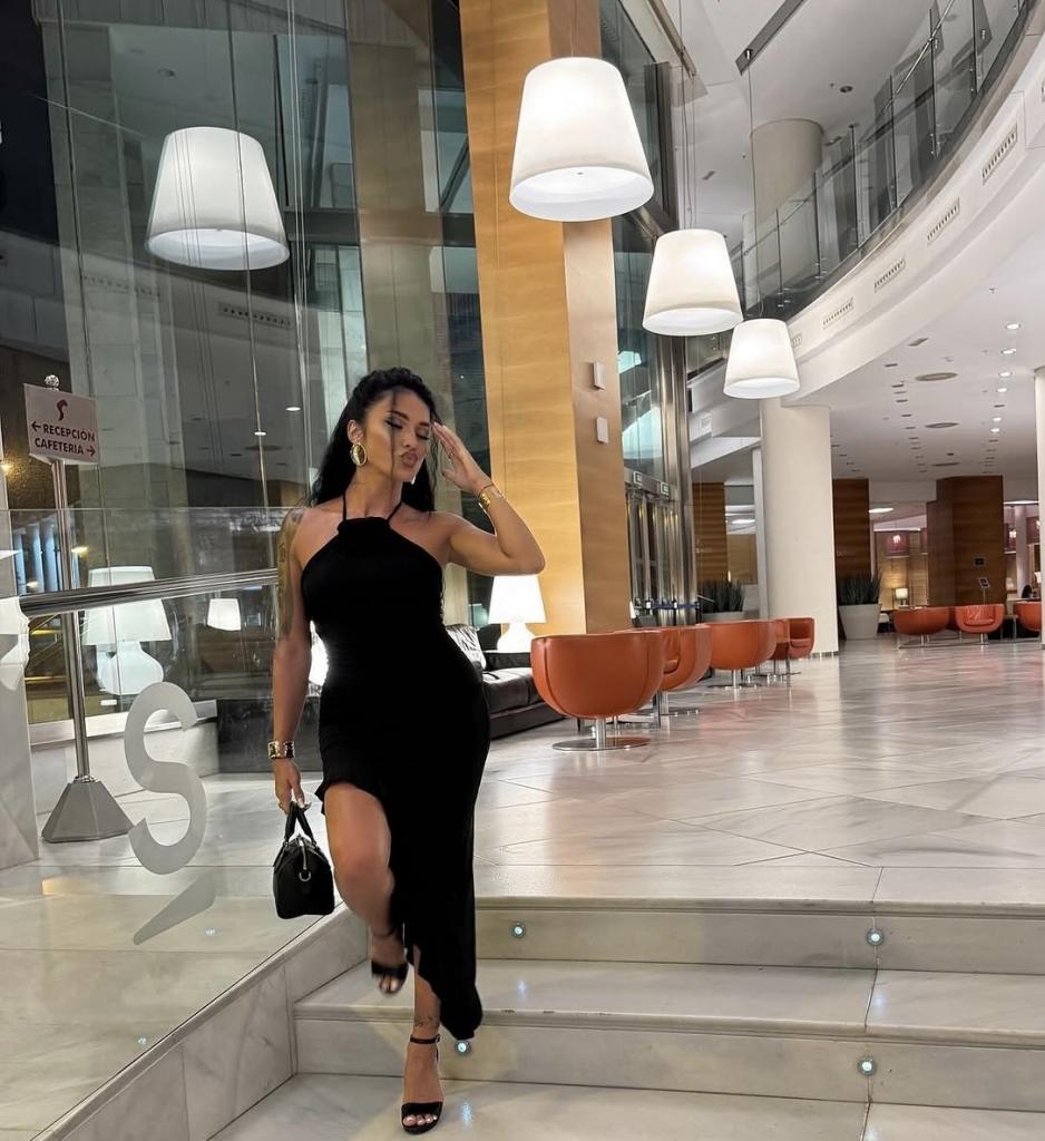 612219176: Chica busca chico en Alicante