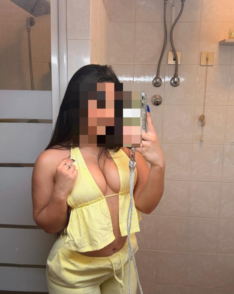 Chica busca chico en Cádiz: 