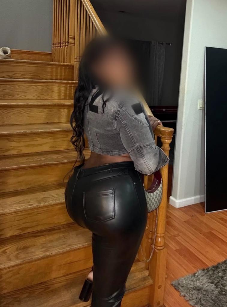 602601371: Chica busca chico en Cáceres