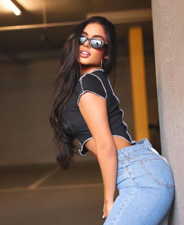 Chica busca chico en Tenerife: 