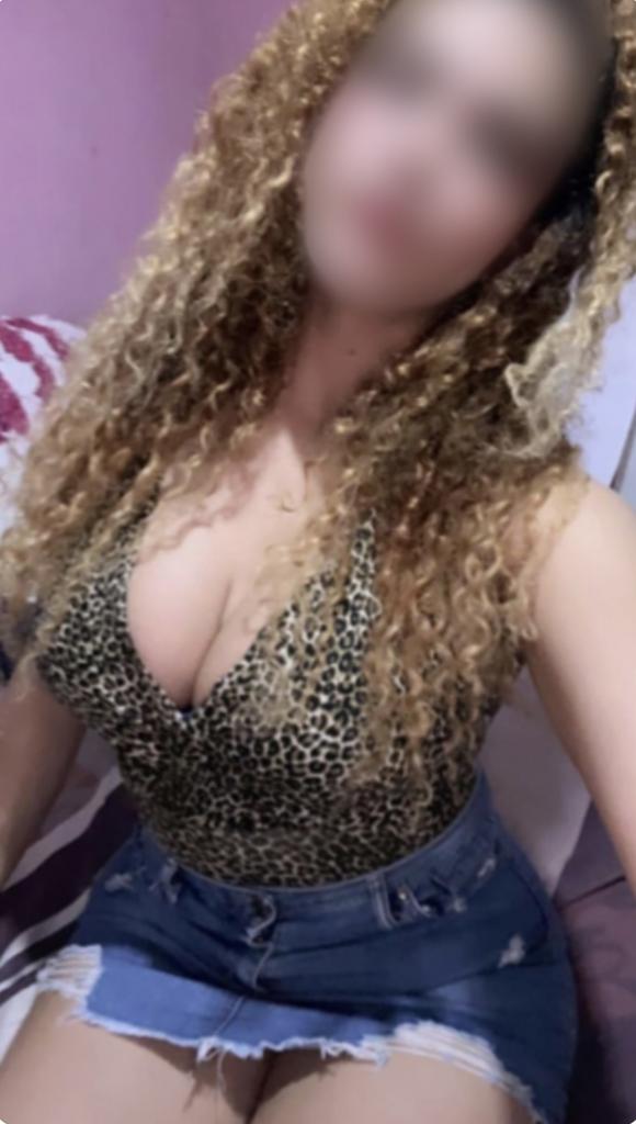 Chica busca chico en Sevilla: 