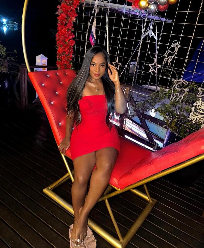 685245972: Chica busca chico en Málaga