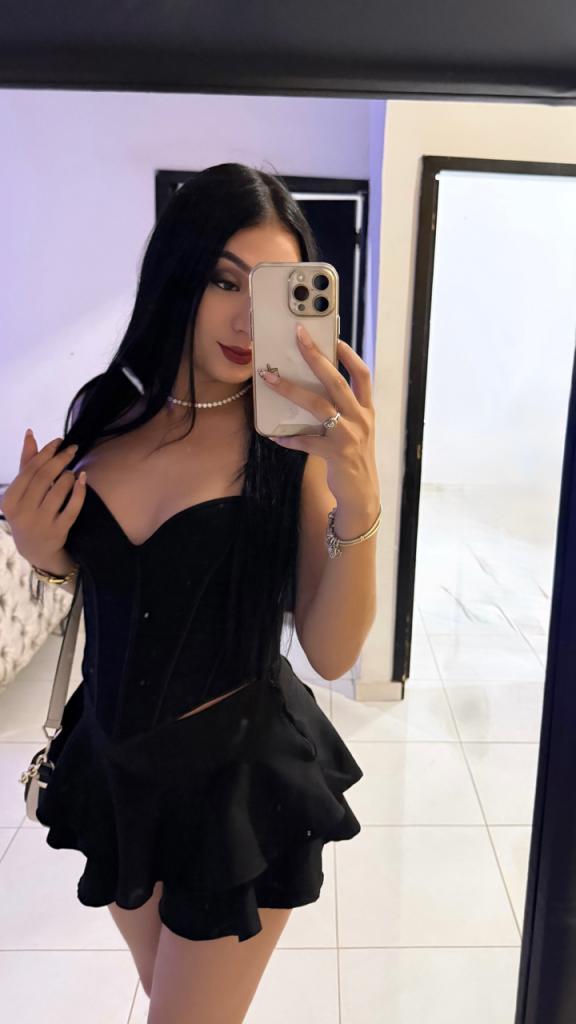 611302514: Chica busca chico en Asturias