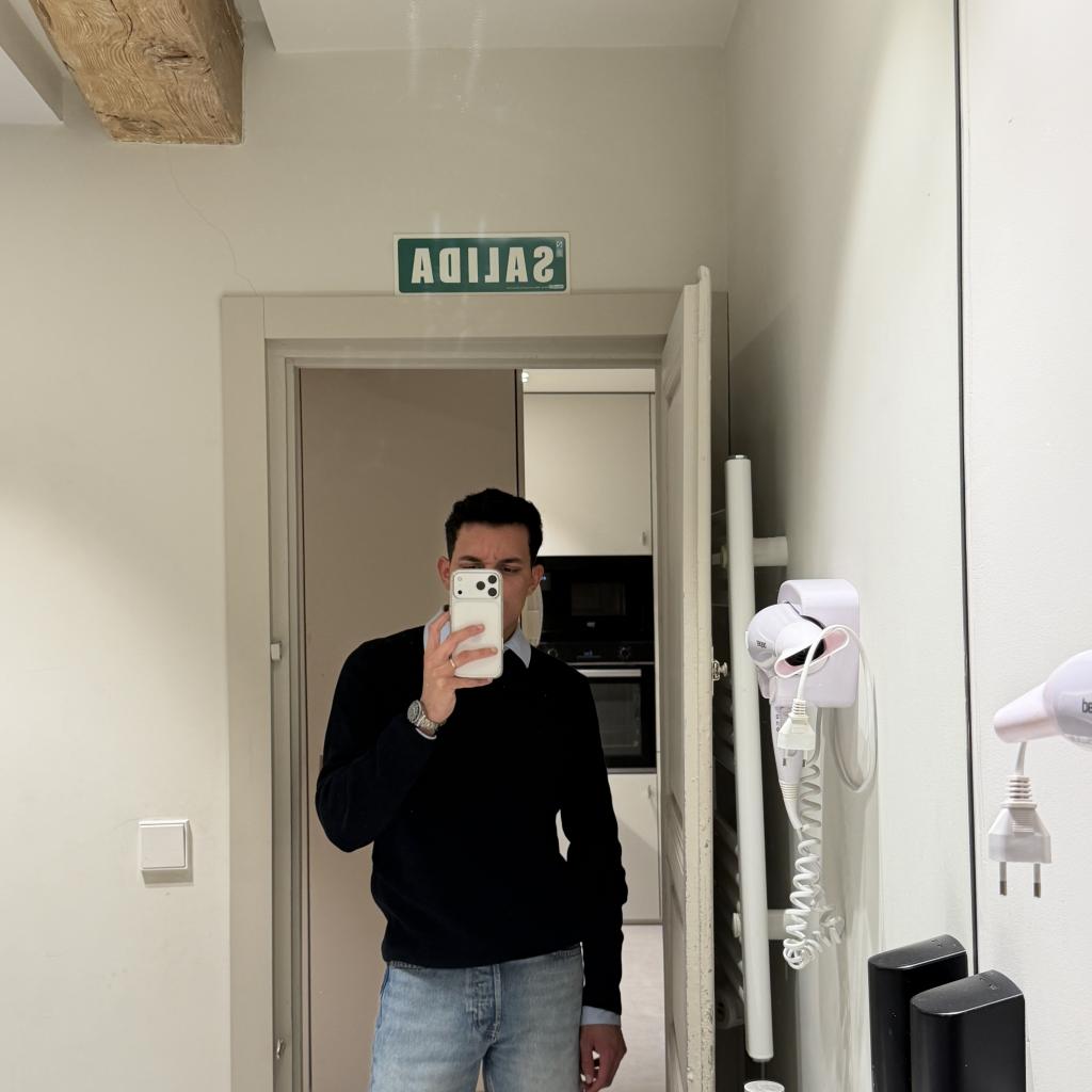 Chico busca chica en Alicante: 