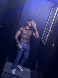 643125793: Chico busca chica en Tenerife