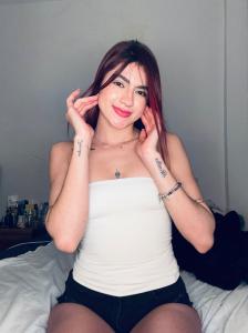 613724643: Chica busca chico en Barcelona