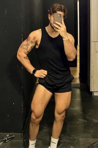 672044911: Chico busca chica en Álava