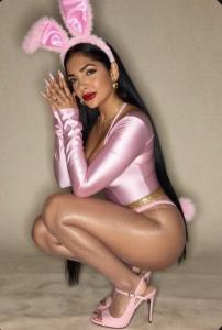 692933580: Chica busca chico en Málaga