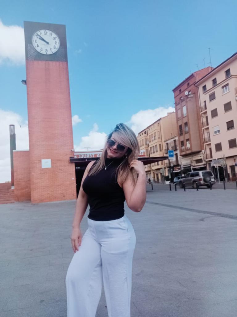 643072584: Travesti en Teruel