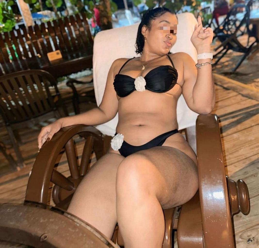 641339348: Chica busca chico en Córdoba