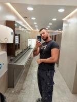 614254781: Chico busca chica en Madrid